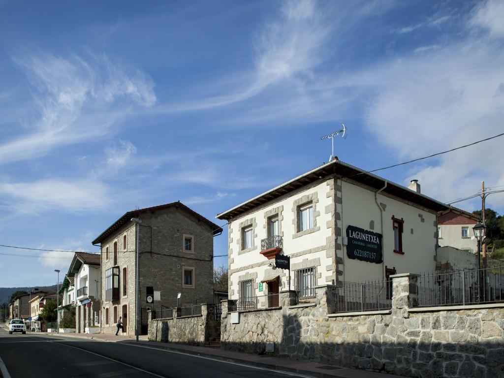 Casa Rural Lagun Etxea Pobes Luaran gambar