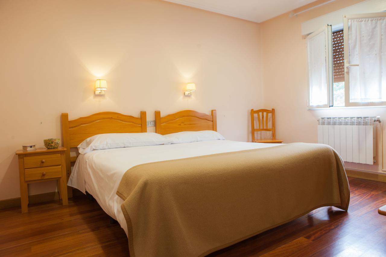 Casa Rural Lagun Etxea Pobes Luaran gambar